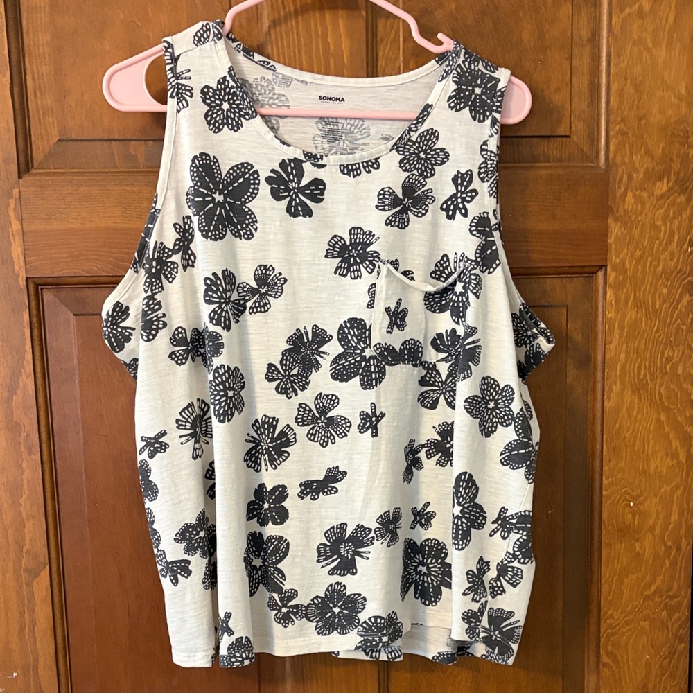 Sonoma Women's Floral Print Tank Top - Black and Cream